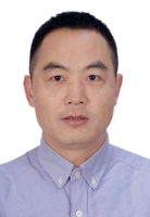 王经卓 照片