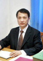 方臣富 照片