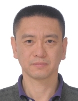 吕敏峰 照片