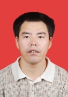 李效龙 照片