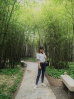 师一粟 照片