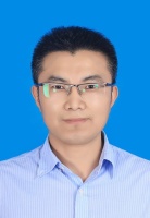 刘玉 照片