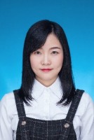 梁苗苗 照片