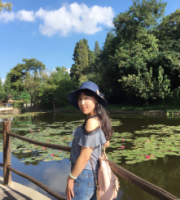 曾素芳 照片
