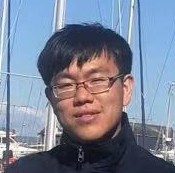 关孔文 照片