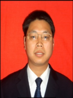 吴青林 照片