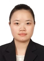 钟婵 照片