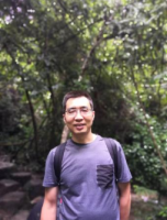 龚海林 照片