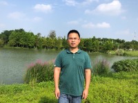胡启武 照片