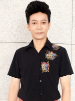 吴翔 照片