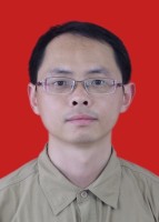 王鹏 照片