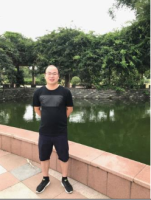 夏阿亮 照片