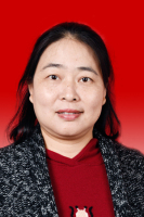 严桦 照片