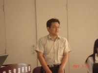 赵安 照片