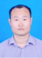 张贵兴 照片