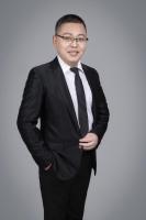 章建群 照片