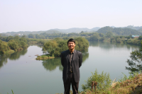 严桂平 照片
