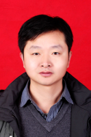 章常华 照片