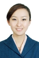 李馨 照片