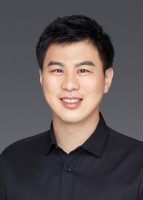 胡堃 照片