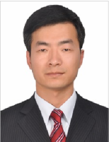 杨秀建 照片
