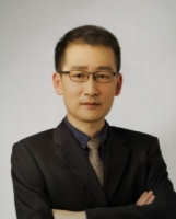 高国杰 照片