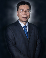 何永文 照片