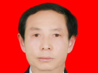卢志雄 照片