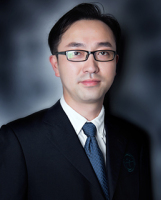 鲁少文 照片