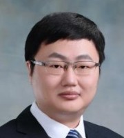 姜翔宇 照片