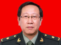 吴孟华 照片