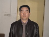 戴明勋 照片