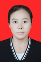 何振芳 照片