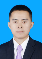 田晓飞 照片