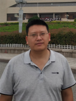 谭德生 照片