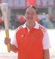 毕宪顺 照片