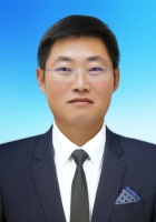 崔步礼 照片