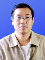常新华 照片
