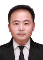 刘振臣 照片