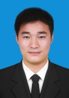 柳春清 照片