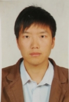 栗云召 照片