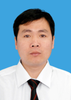 王华东 照片