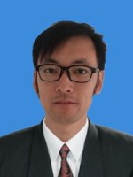 杨忠 照片