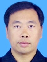 王国富 照片