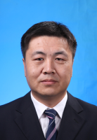 王新 照片
