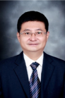 李岩 照片