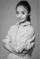 杨琳 照片