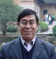 李成智 照片