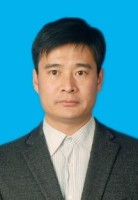 姜新宇 照片