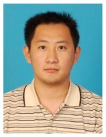 李铁 照片